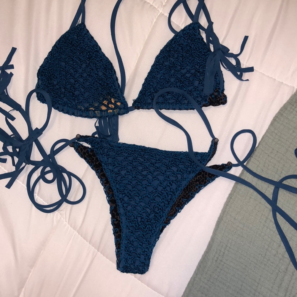 SOLD Flawed acacia suit
